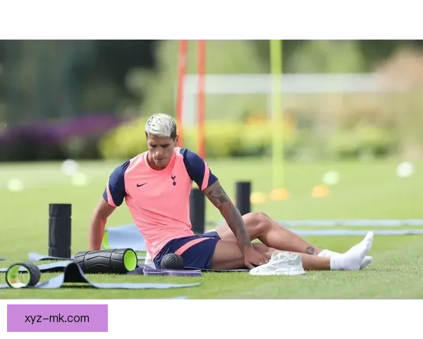 拉梅拉赴希腊开启职业生涯新篇章 展现足球经验与技术魅力