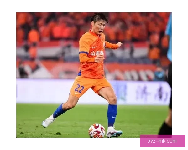 李源一在泰山队中场攻防转换中的关键作用与全能表现